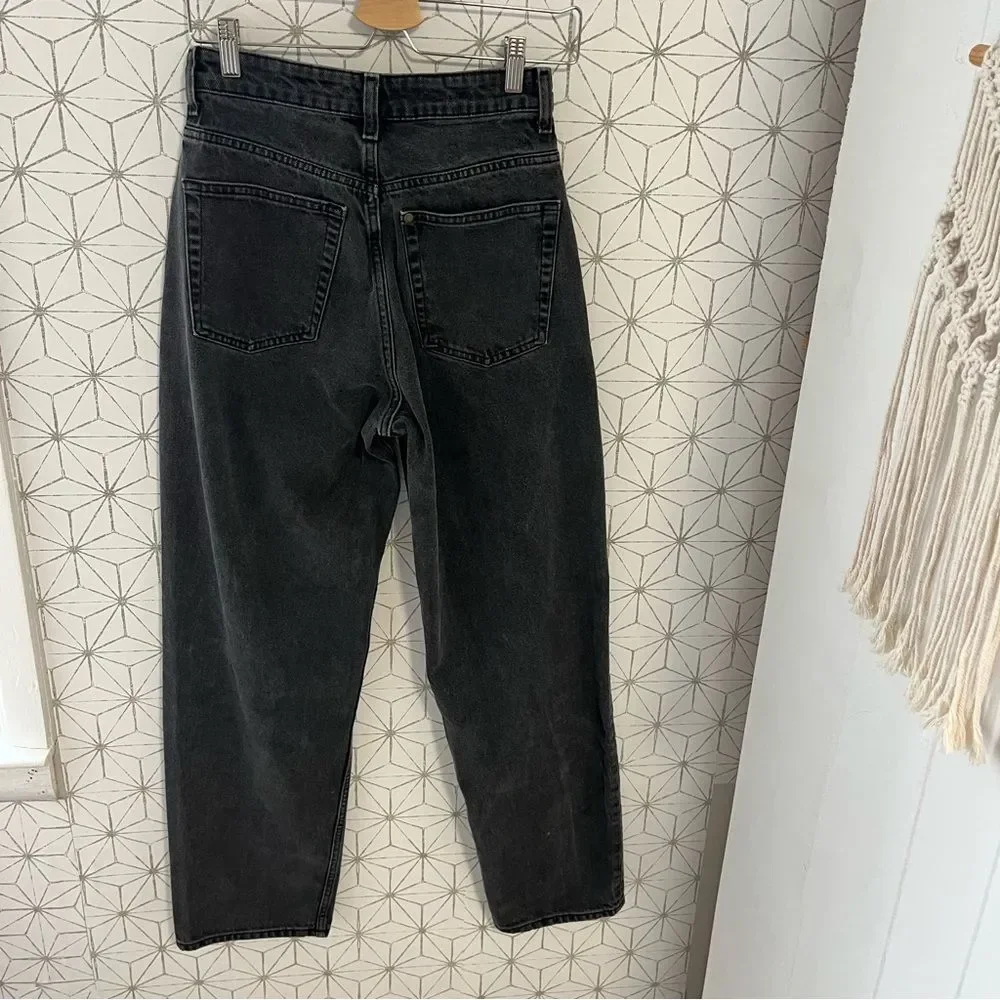 H&M 90’s Baggy Jean Gray